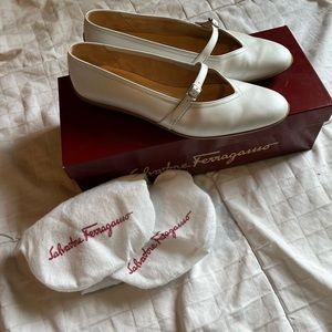 SALVATORRE FERRAGAMO Audrey Ballet flat, Italian Calfskin -Luna Calf size 6.5
